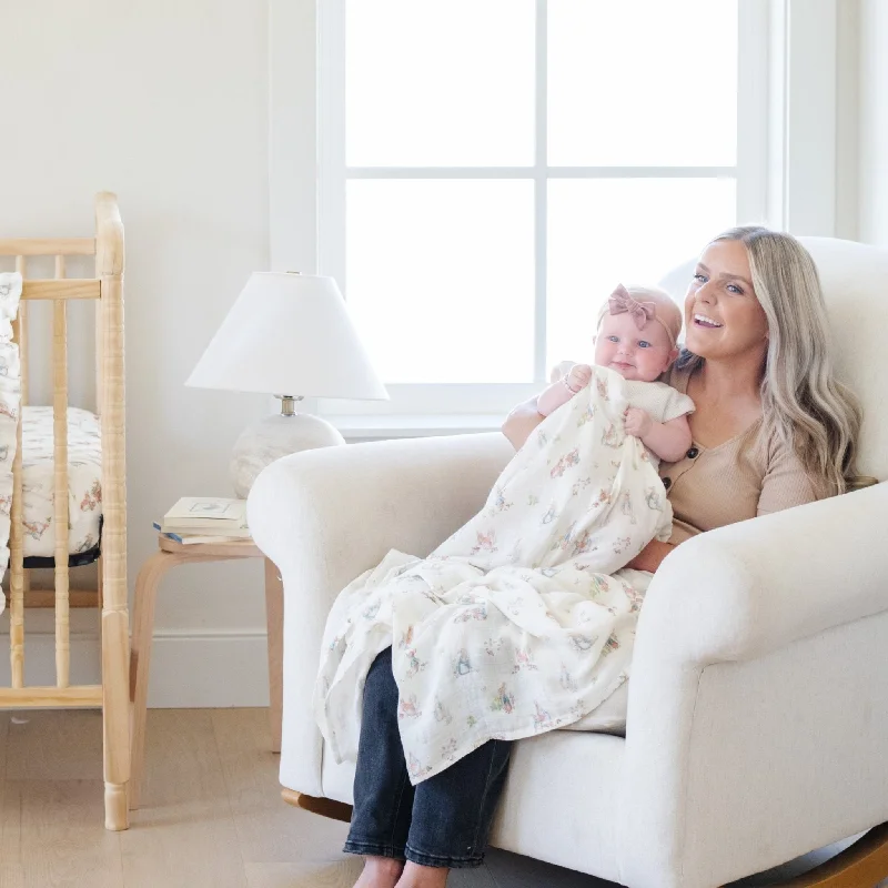 Queen - size down alternative comforter blankets PETER RABBIT™ BAMBOO RAYON MUSLIN 2-PACK SWADDLES Queen - size down alternative comforter blankets PETER RABBIT™ BAMBOO RAYON MUSLIN 2-PACK SWADDLES