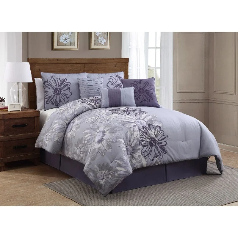 King - size comforters to fit large king - sized beds perfectlyAvondale Manor Vienna Print with Embroidery 7-piece Comforter Set