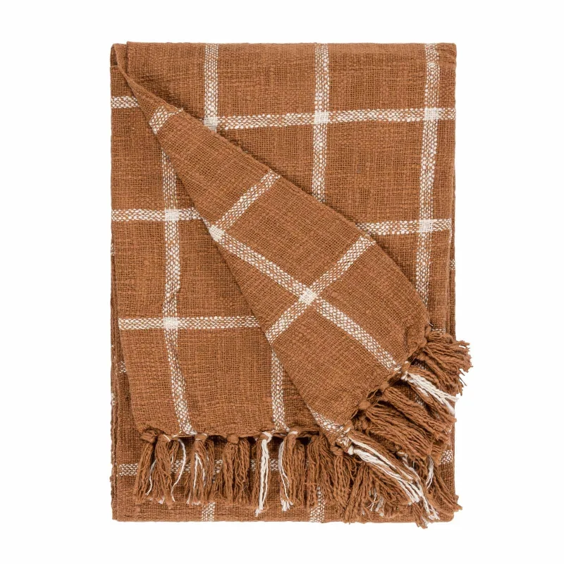 Alpaca wool blankets for a hypoallergenic and warm optionBeni Throw Ginger + Natural