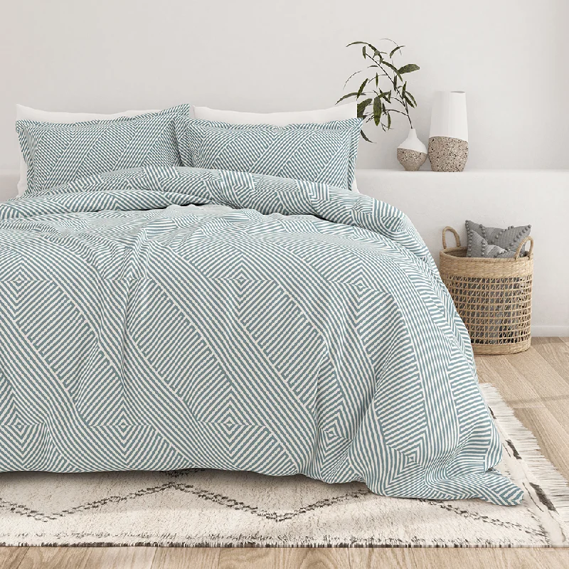 Egyptian cotton duvet covers for a luxurious and soft feelModern Diagonal Pattern 3-Piece Duvet Cover Set