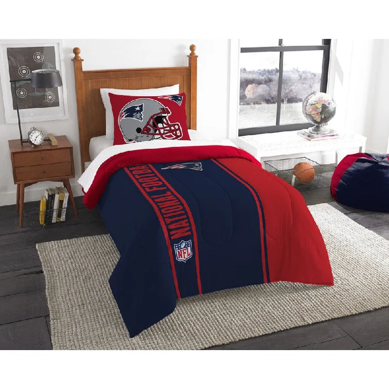 Cotton - filled comforters for a breathable and natural sleep experienceThe Northwest Company Official NFL New England Patriots Twin Applique 3-piece Comforter Set